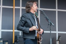 Paul McCartney - Times Square - NYC