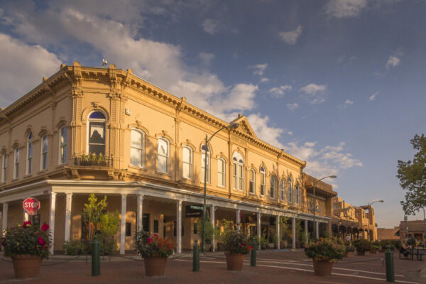 Shops at the Santa Fe Plaza